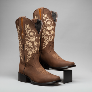 Women's Embroidered Square Toe Cowboy Boots