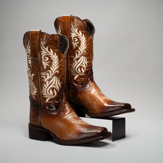 Women's Embroidered Square Toe Cowboy Boots