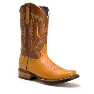 Tan boot and belt combo