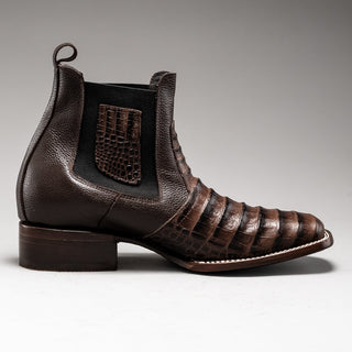 Brown boot and belt combo