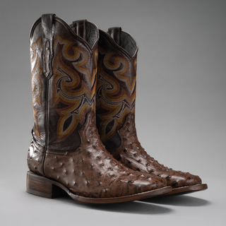 Brown boot and belt combo