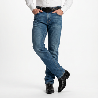 Black boot and belt combo
