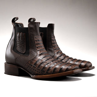 Brown boot and belt combo