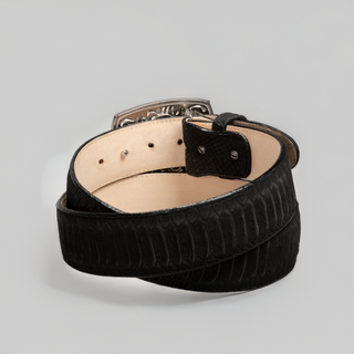 Black boot and belt combo